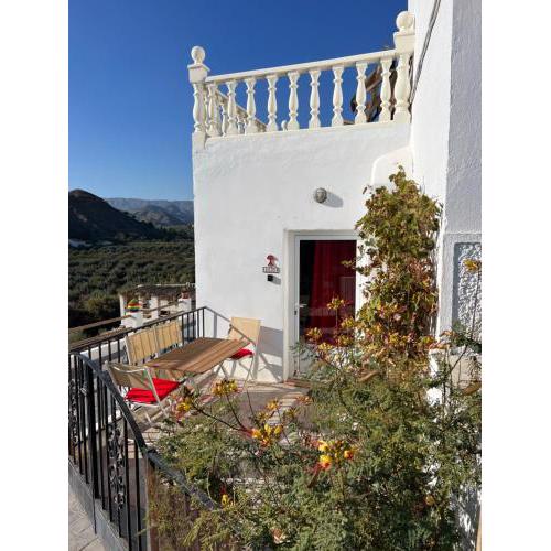 Apartment with hot tub and stunning views in Oria
