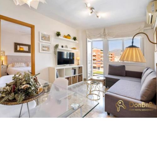 Apartment with pool and private parking near Aqua Mijas
