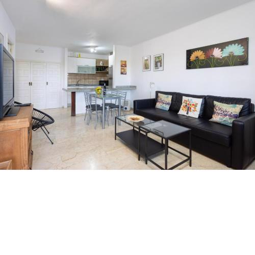 Apartment with private garden