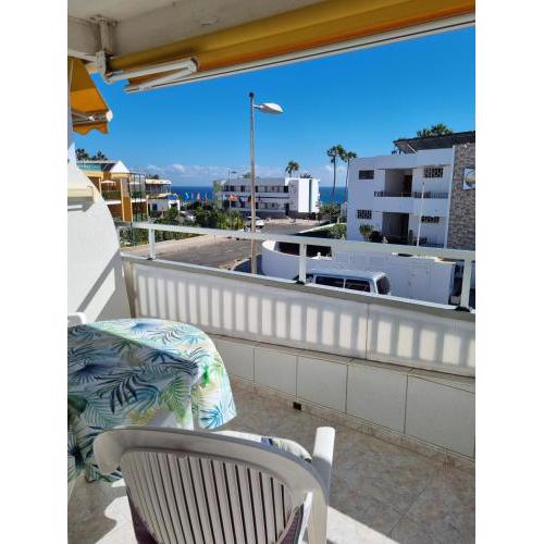 Apartment with sea view close to dunes of playa del ingles