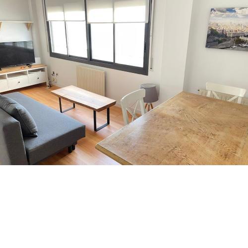 Apartment with sea views next to the beach of Mar Bella