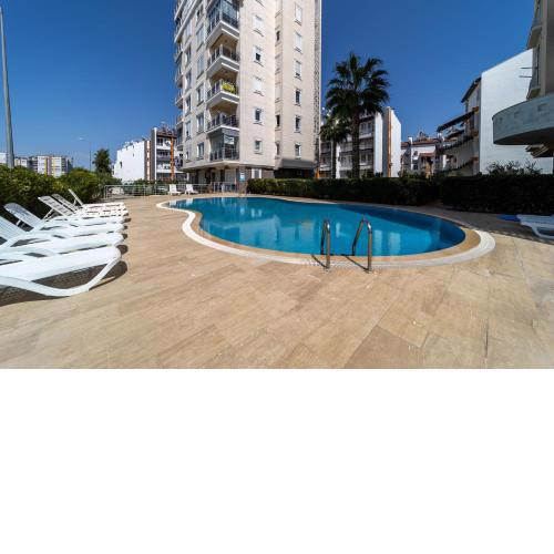 Apartment with Shared Pool in Antalya