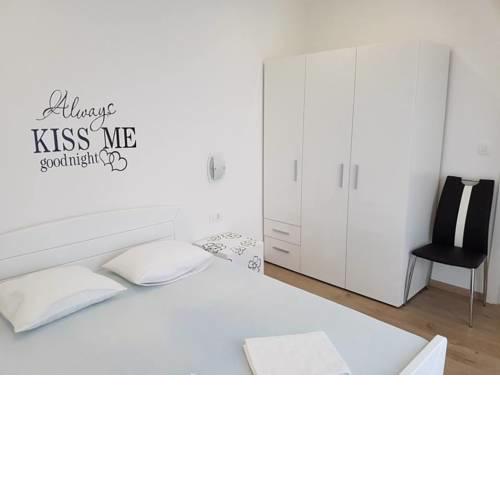 Apartment Zore