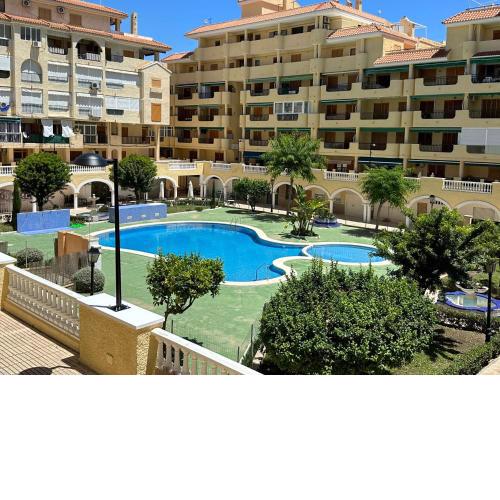 Apartment ZuMiFra with swimming pool, 300 m from the sea, with beautiful sandy beach La Mata