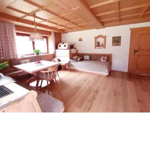Apartmenthaus PARADISE