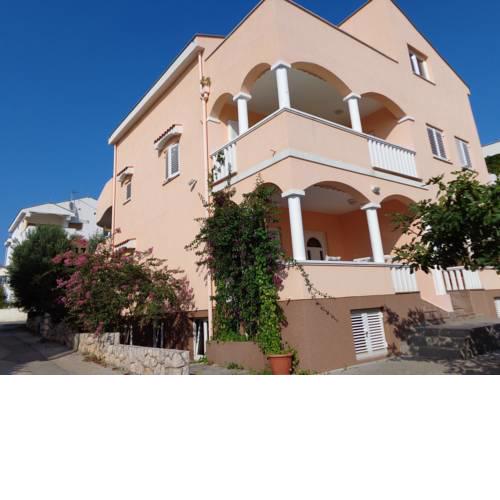 Apartments Ana