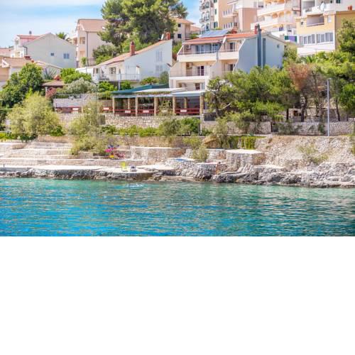 Apartments Ana