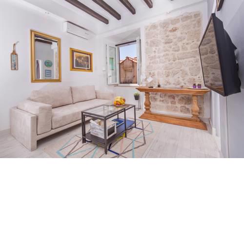 Apartments and Room Le Petit Nono