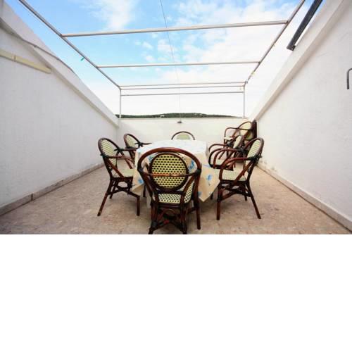 Apartments and rooms by the sea Barbat, Rab - 4973