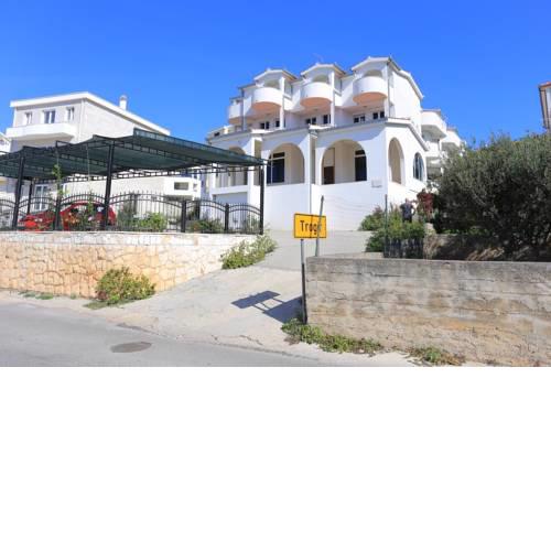 Apartments and rooms by the sea Trogir - 16536