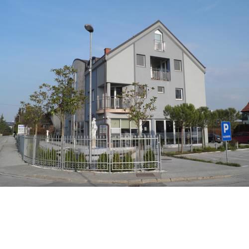 Apartments and Rooms Oliviers