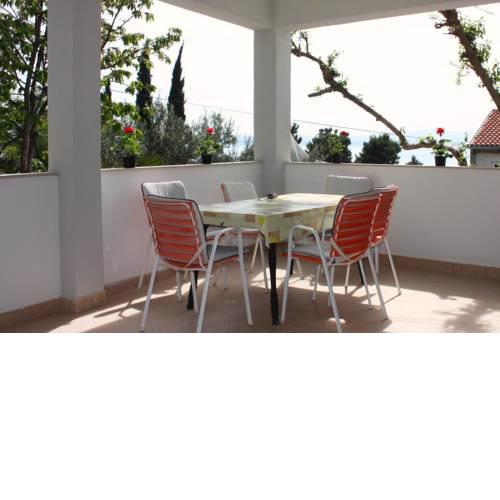 Apartments and rooms with parking space Podgora, Makarska - 6085