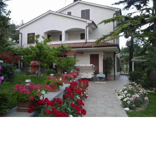 Apartments and Rooms Zudič