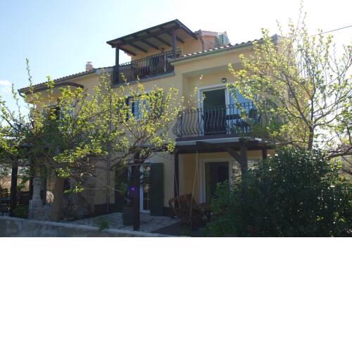 Apartments Batistić