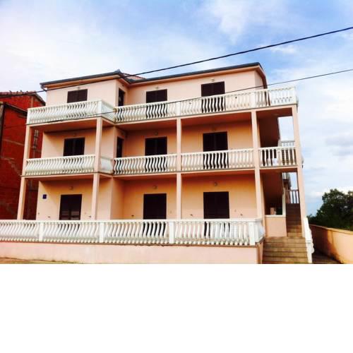 Apartments Bernarda 2