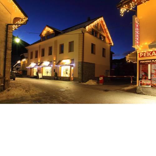 Apartments Budinek
