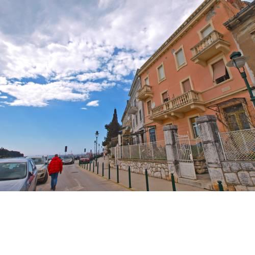 Apartments by the sea 1050