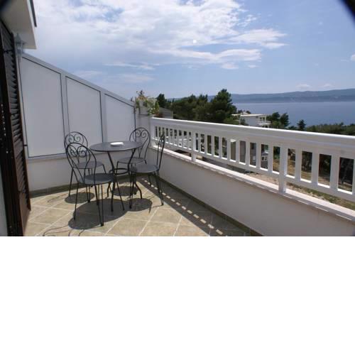 Apartments by the sea Balica Rat, Omis - 2753