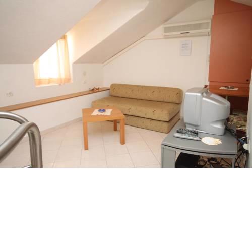 Apartments by the sea Baska Voda, Makarska - 6869
