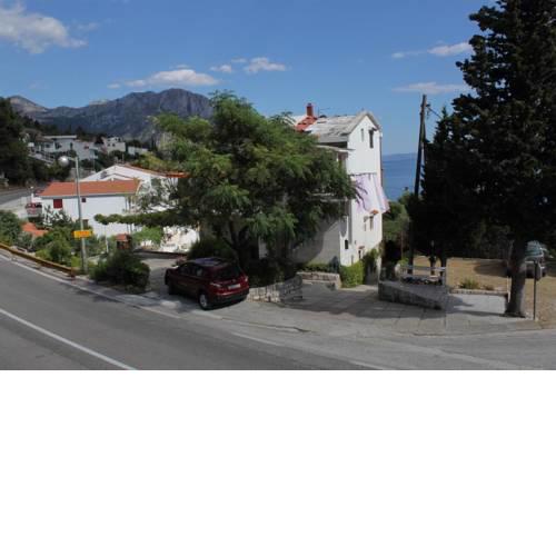 Apartments by the sea Brist, Makarska - 6867