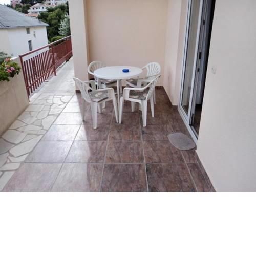 Apartments by the sea Duce, Omis - 2812