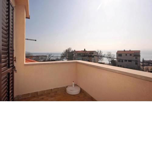 Apartments by the sea Duce, Omis - 4852