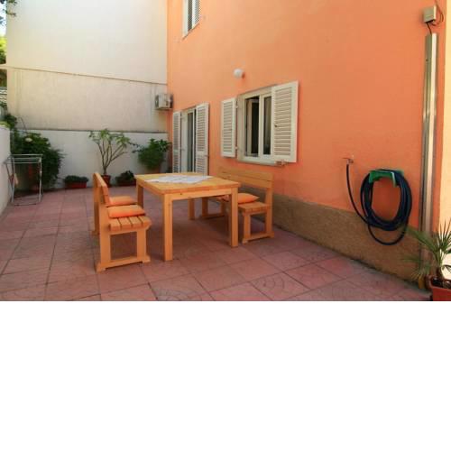 Apartments by the sea Duce, Omis - 5275