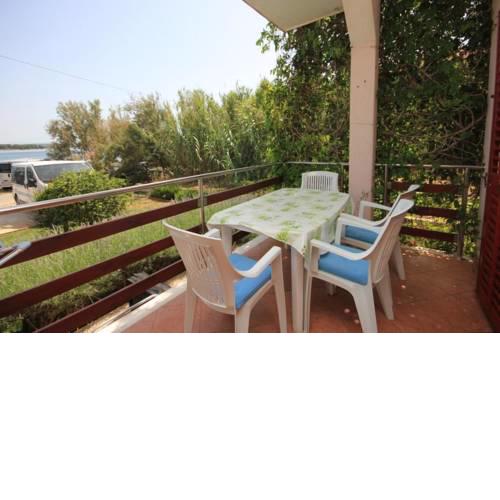 Apartments by the sea Kraj, Pasman - 8247