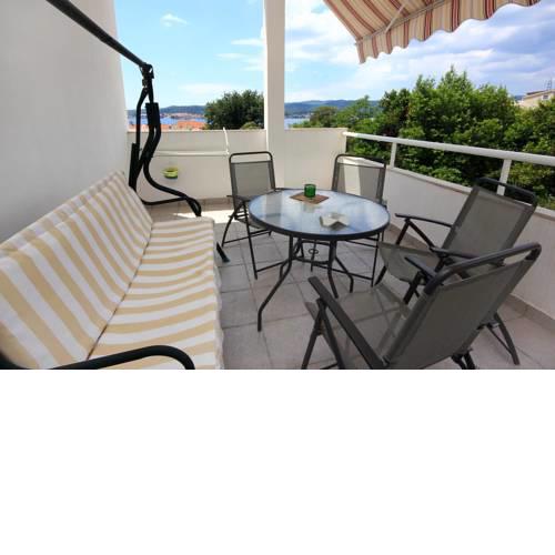Apartments by the sea Kuciste - Perna, Peljesac - 10154