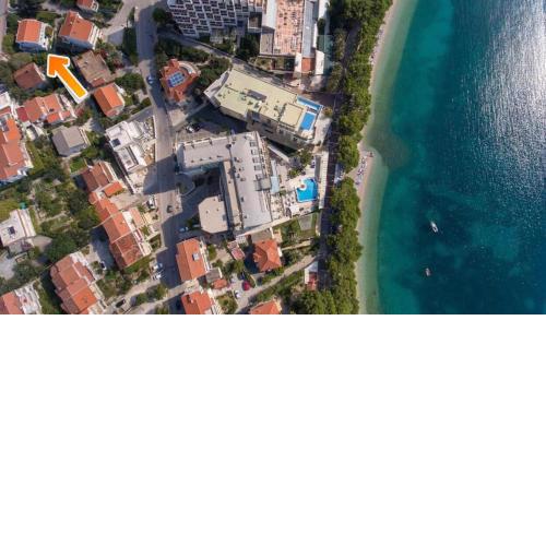 Apartments by the sea Makarska - 19525