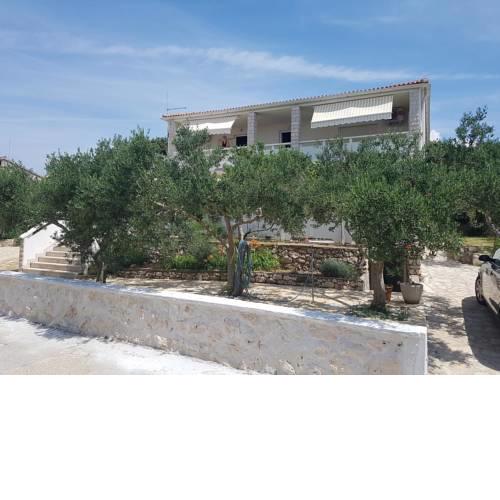 Apartments by the sea Mandre, Pag - 6310