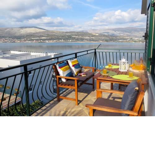 Apartments by the sea Mastrinka, Ciovo - 2049