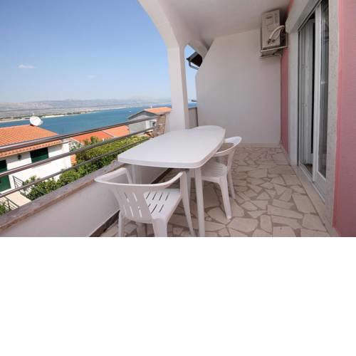 Apartments by the sea Mastrinka, Ciovo - 4648