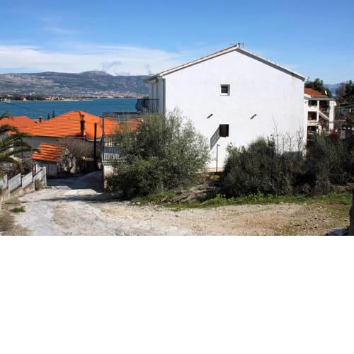 Apartments by the sea Mastrinka, Ciovo - 4836