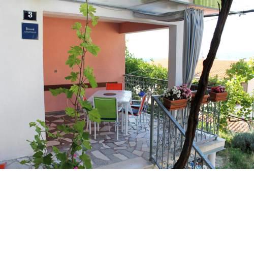 Apartments by the sea Mimice, Omis - 656