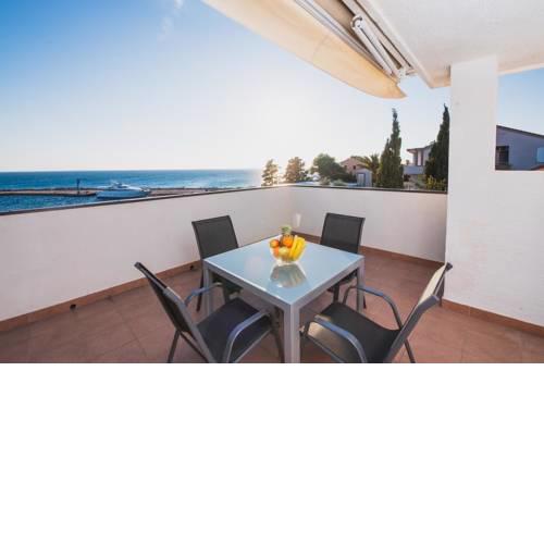 Apartments by the sea Novalja, Pag - 17214