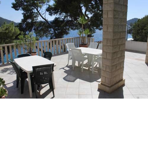 Apartments by the sea Pasadur, Lastovo - 8337