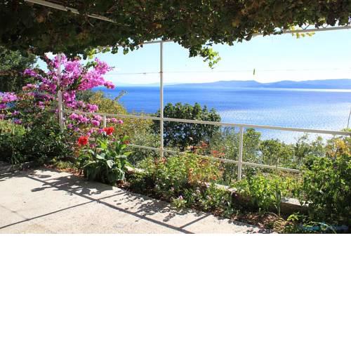 Apartments by the sea Pisak, Omis - 2750