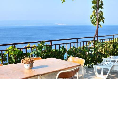 Apartments by the sea Pisak, Omis - 658