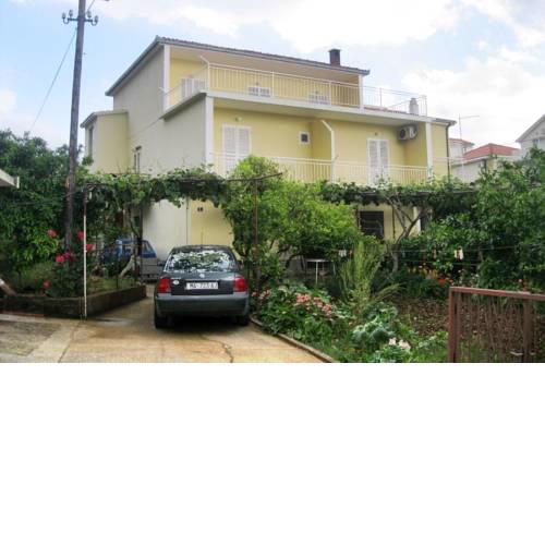 Apartments by the sea Podaca, Makarska - 6821