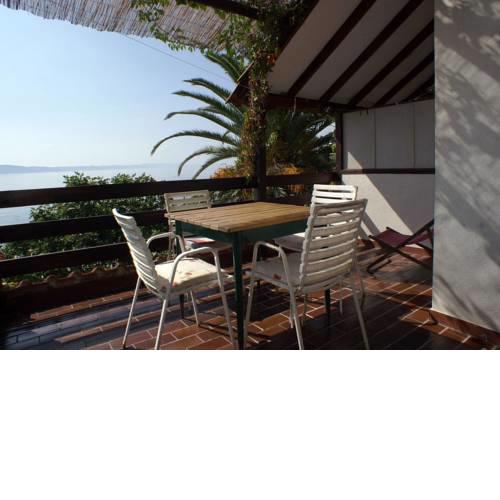 Apartments by the sea Podgora, Makarska - 2573