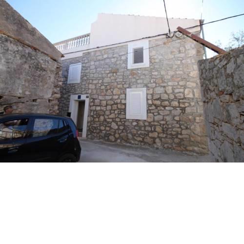Apartments by the sea Poljana, Ugljan - 8419