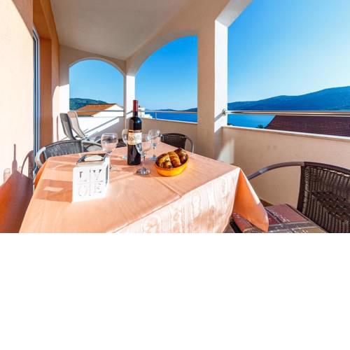 Apartments by the sea Poljica, Trogir - 11103