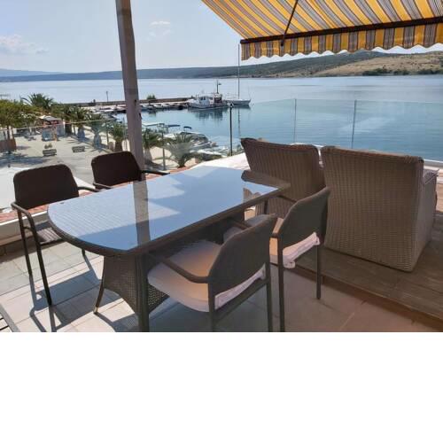 Apartments by the sea Posedarje, Novigrad - 15786