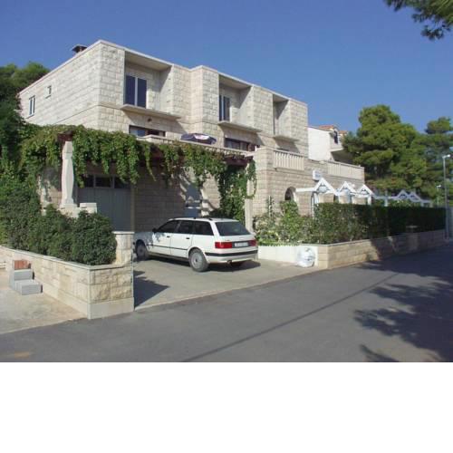 Apartments by the sea Puntinak, Brac - 736