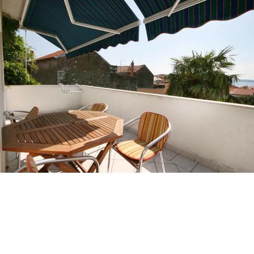 Apartments by the sea Selce, Crikvenica - 5366