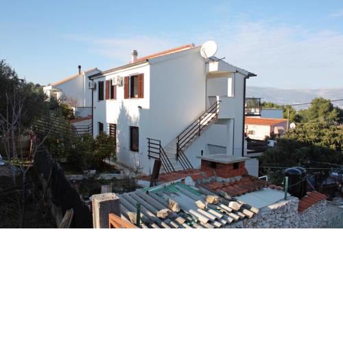 Apartments by the sea Slatine, Ciovo - 6000