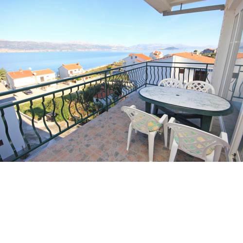 Apartments by the sea Slatine, Ciovo - 9433