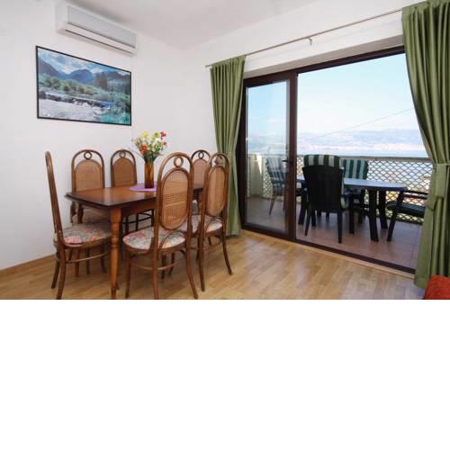 Apartments by the sea Slatine, Ciovo - 9453