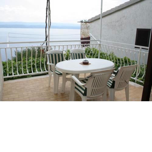 Apartments by the sea Stanici, Omis - 1028